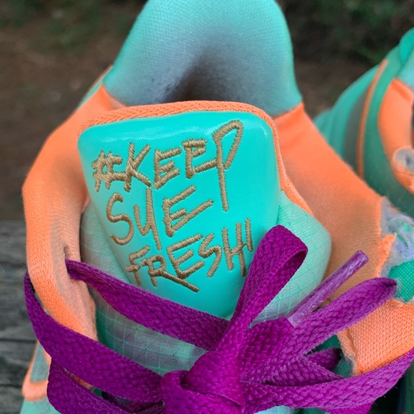 Nike Kyrie Low 4 “Keep Sue Fresh” Sz 8 (mens) - Picture 10 of 14